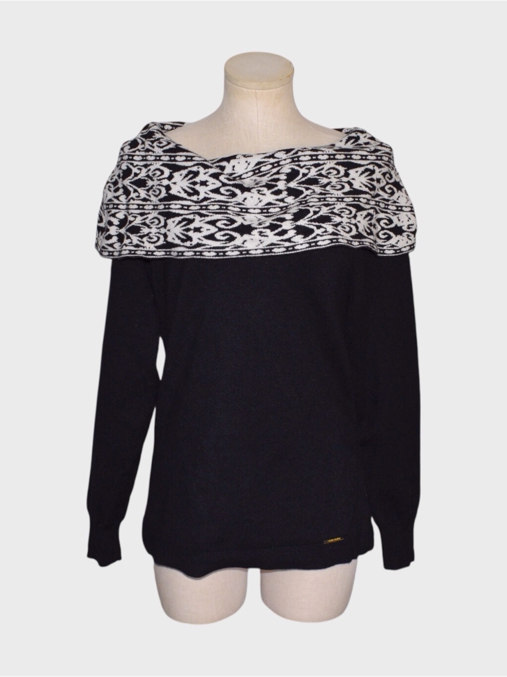 Anne Klein Black White Jacquard Off Shoulder Sweater